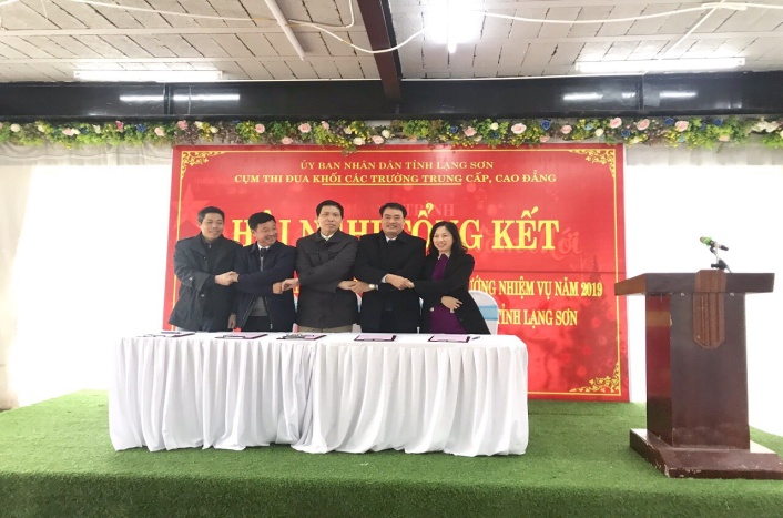 Hội nghị Tổng kết công tác thi đua khen thưởng năm 2018 và phương hướng nhiệm vụ năm 2019 Cụm Thi đua các  trường trung cấp, cao đẳng trên địa bàn tỉnh Lạng Sơn