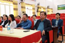 PHÓ CHỦ TỊCH QUỐC HỘI LÊ MINH HOAN THĂM VÀ LÀM VIỆC  TẠI TRƯỜNG CAO ĐẲNG CÔNG NGHỆ VÀ NÔNG LÂM ĐÔNG BẮC